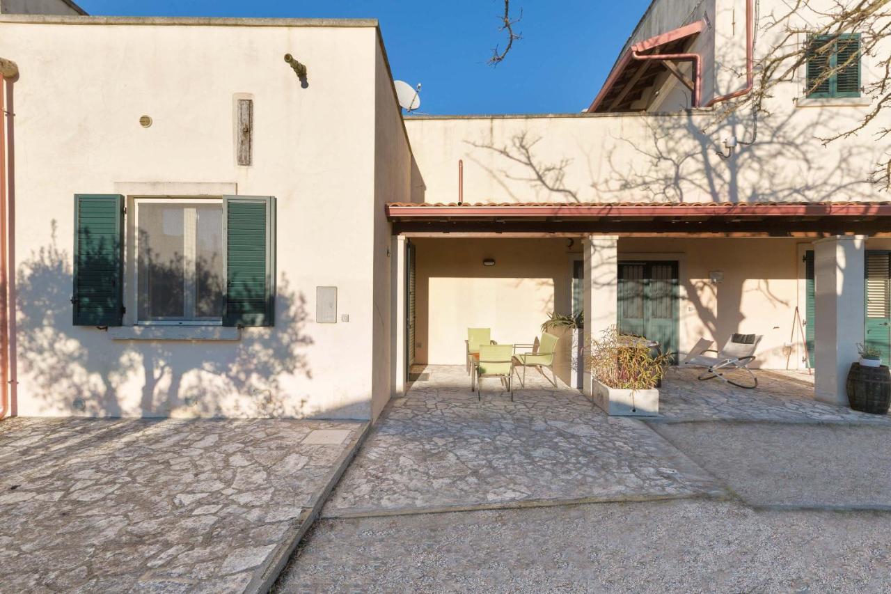 Apartamento Casina Farnarari Monteroni di Lecce Exterior foto