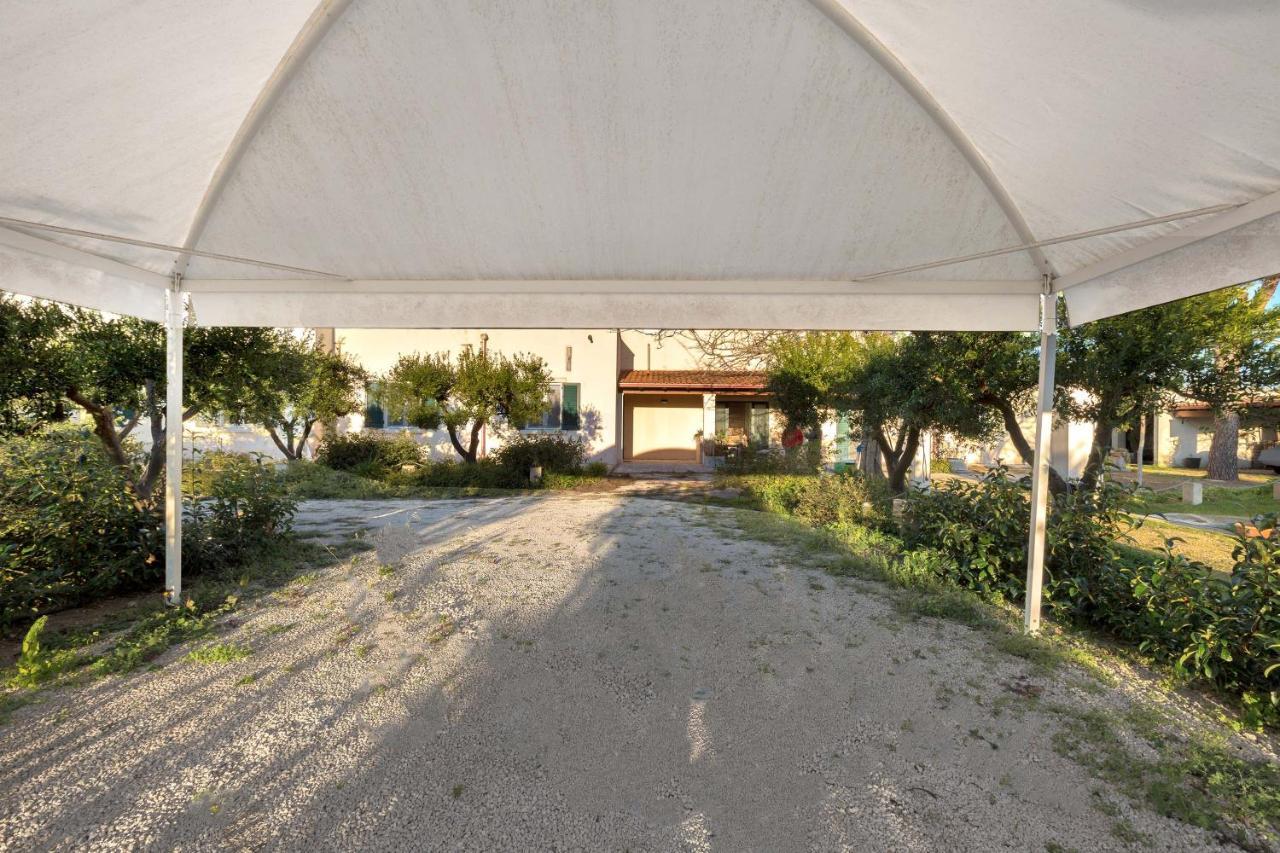 Apartamento Casina Farnarari Monteroni di Lecce Exterior foto